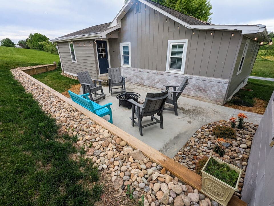 New for 2023! Backyard patio and fire pit.