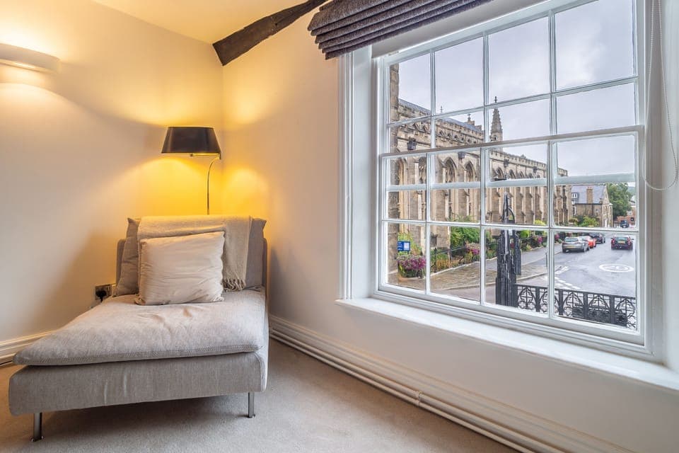 Crown Street, Bury St Edmunds: Views to the church