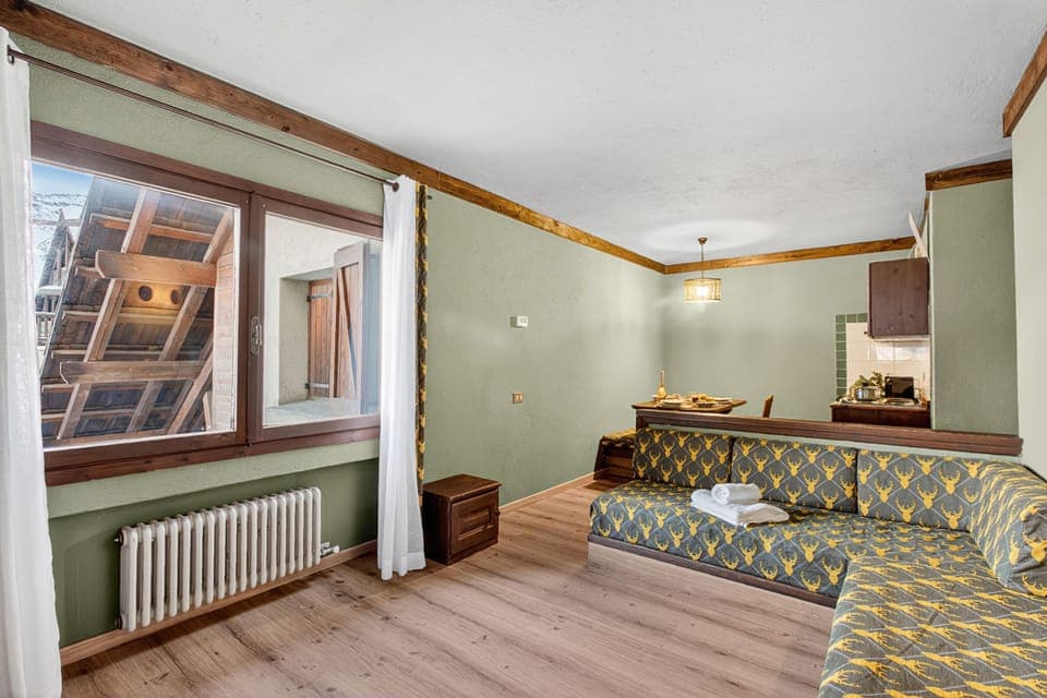 Living and dining room