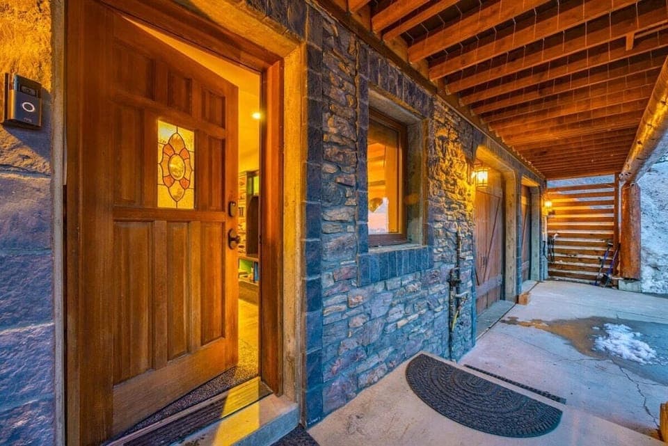 The covered front entrance gives you nice protected entrance, this is the moment before you get blown away by what you find inside.