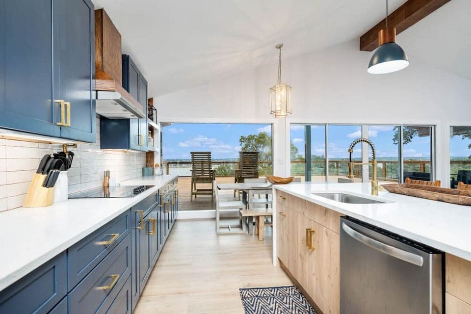 Sequestered Sunset near Canyon Lake, TX