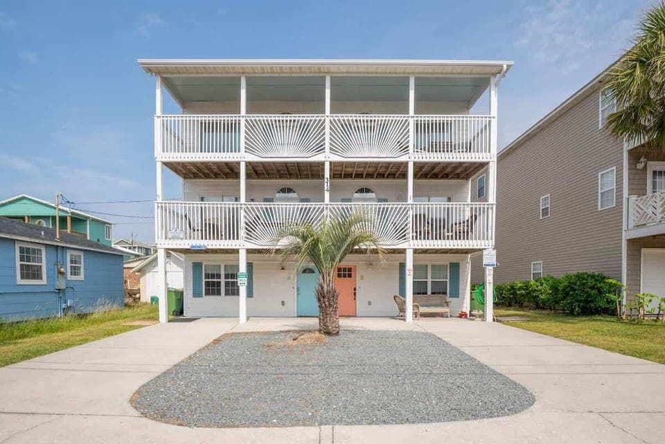 Welcome to Happy As A Clam Lower Apartment
