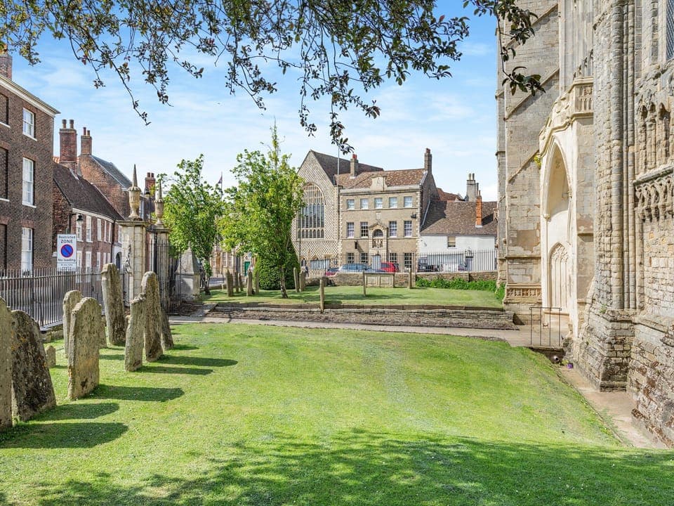 Surrounding area | St Margarets Cottage, Old King&rsquo;s Lynn