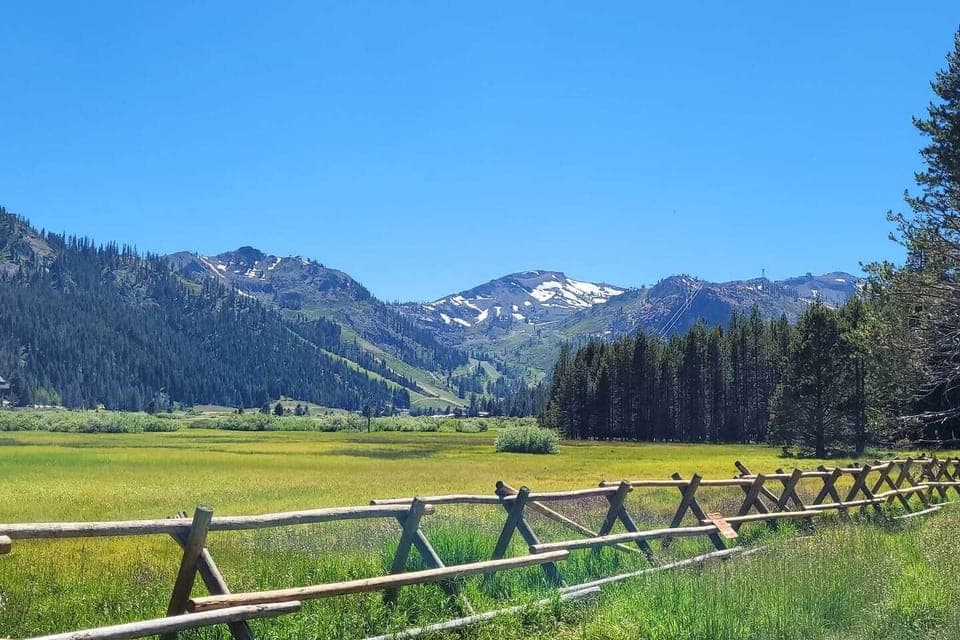 Gorgeous Olympic Valley, golf and hiking in the summer and cross-country and snow shoeing for winter