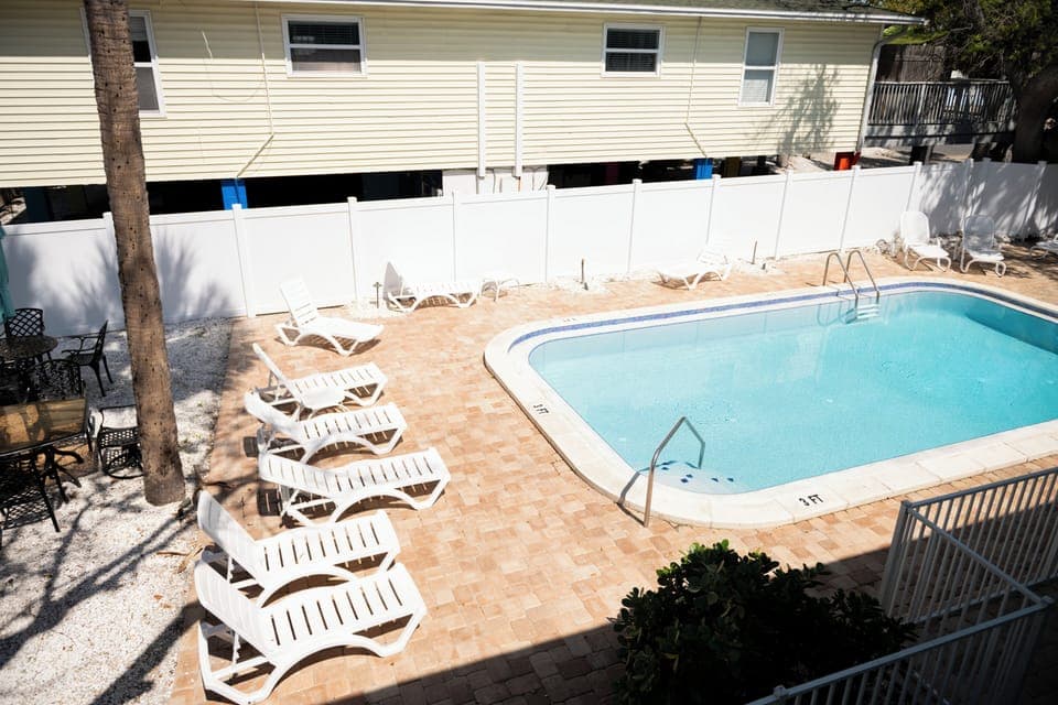 Shared pool, heated by the sun :)