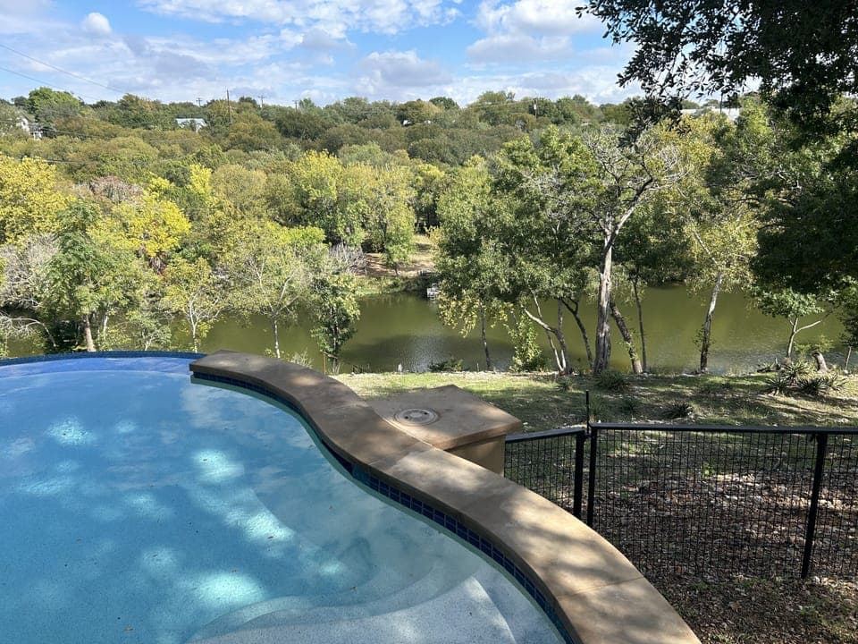Pool overlooks the San Gabriel River in the heart of Georgetown. 
