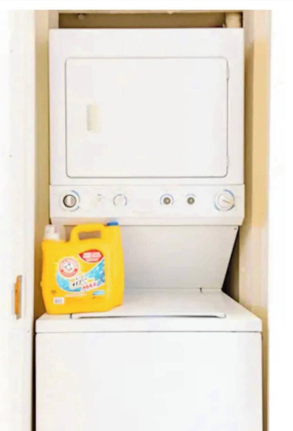 Your suite will include a Washer/Dryer in the unit for you to use during your stay.  We provide laundry detergent and softener sheets 