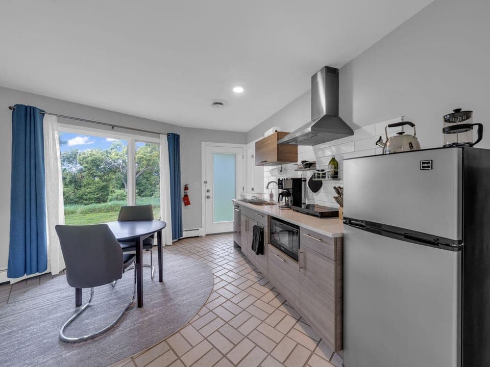 Full featured kitchenette.