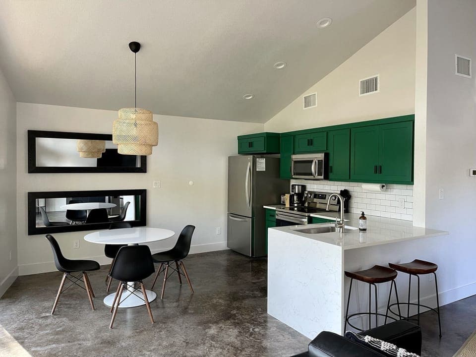 Fresh and fun full kitchen!