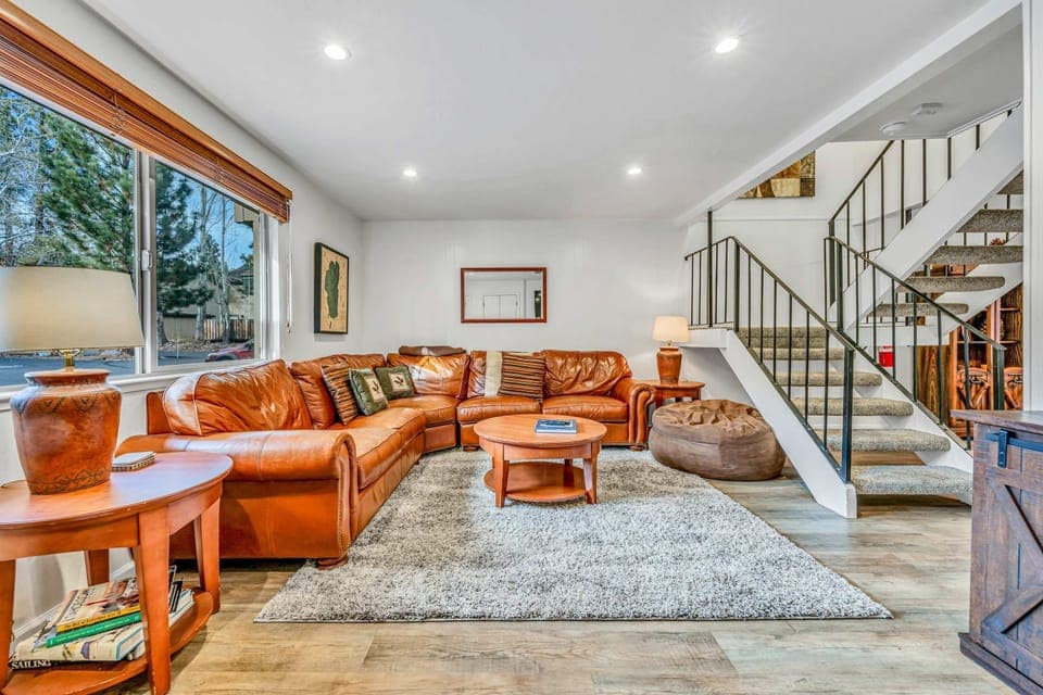 This newly remodeled townhouse features great amenities in an unbeatable location making it a perfect vacation home for year-round fun!