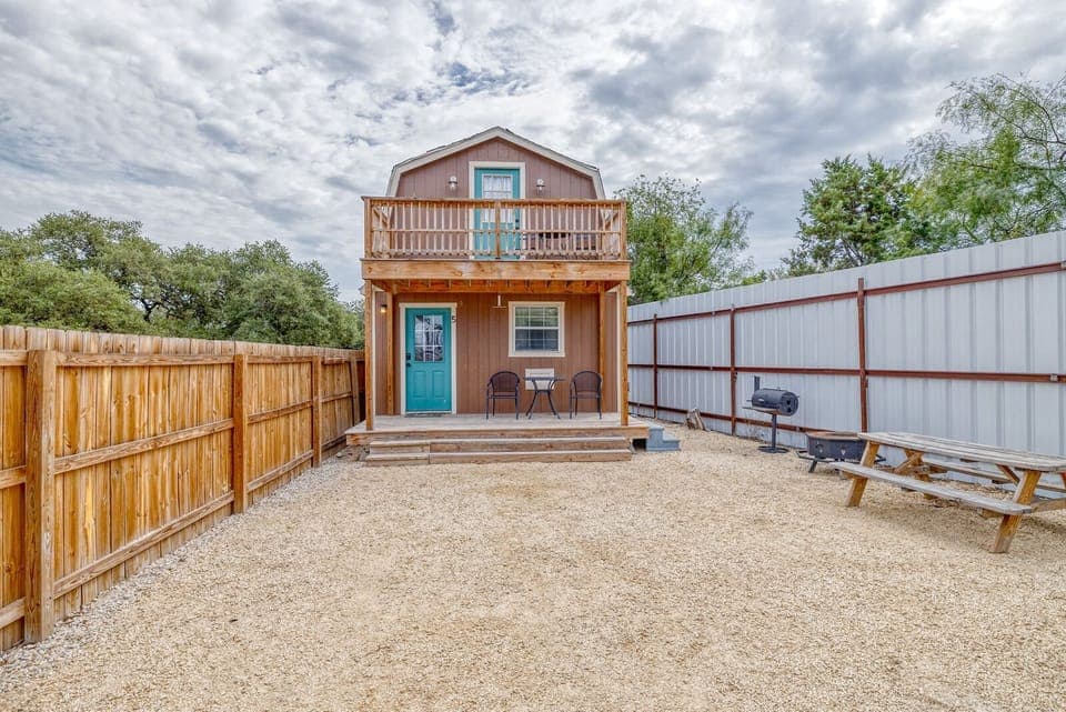 Stay in a Tuff shed converted to a cabin!!