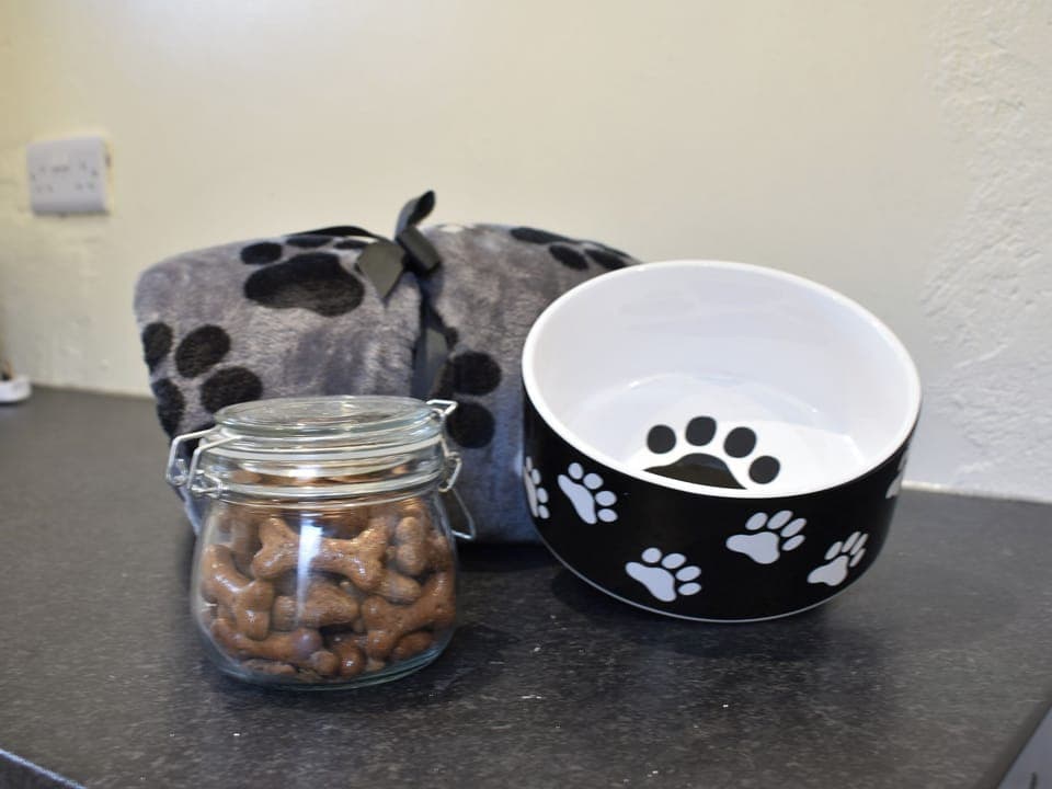 Dog friendly | Meadow View Cottage, Stanhope