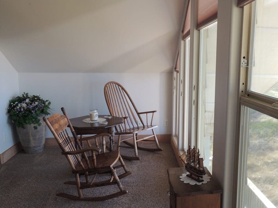 MASTER SUITE ROCKERS LOOKING OUT TO THE OCEAN