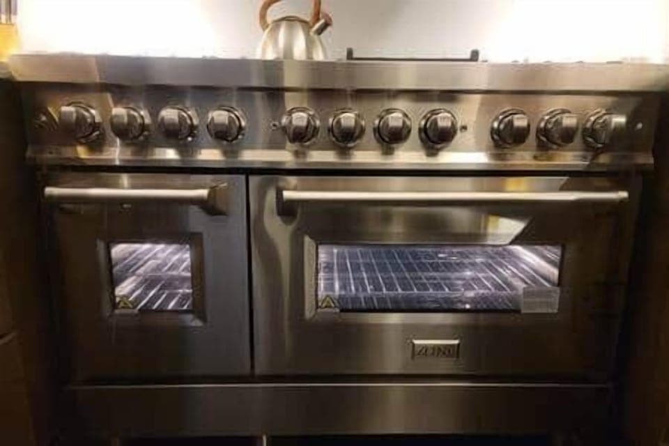 8dbf9ae9 39dc 47d1 8585 60d52ee0a8b6