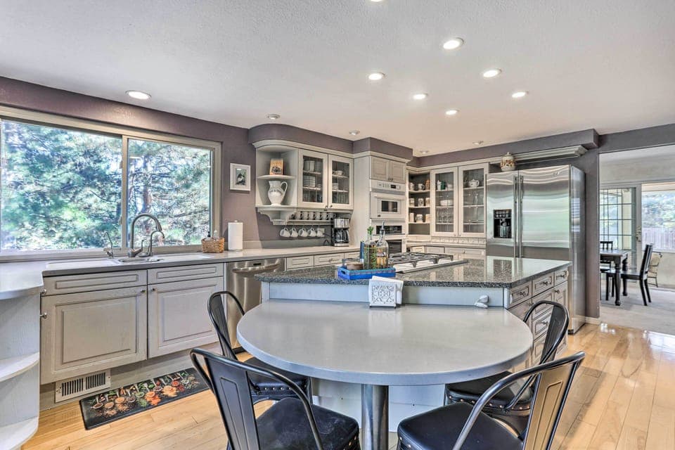 Kitchen | 1st Floor