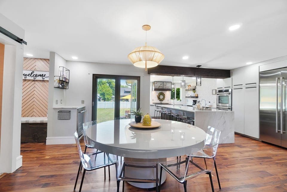 Round dining table with seating for eight!
