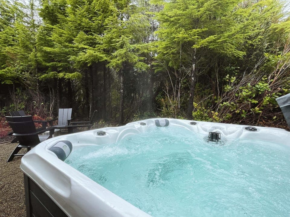 Relax in the new hot tub