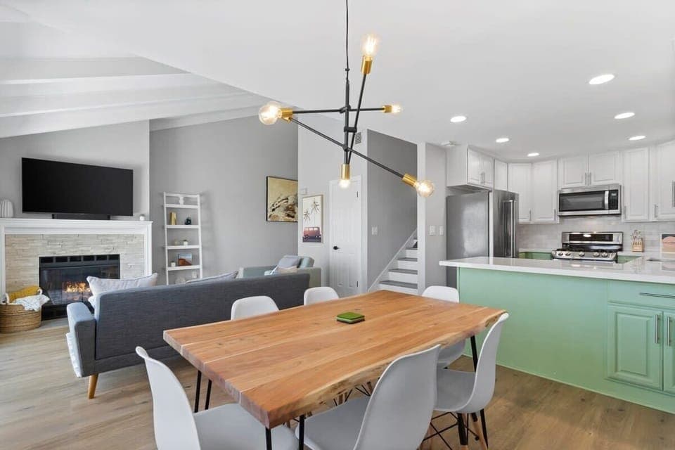 Spacious dining room and open floor plan 