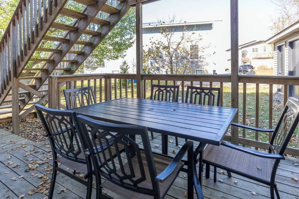 Outside dining 