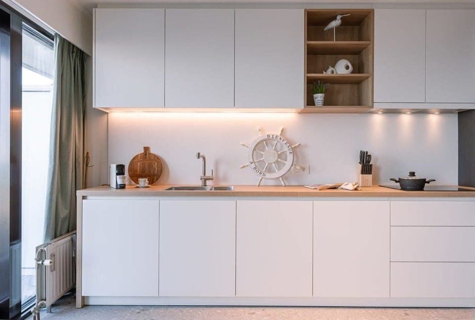 Fully equipped kitchen with sea view