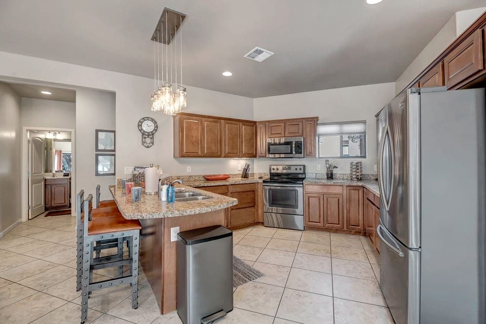 Fully Equipped Kitchen with Stainless Steel Appliances