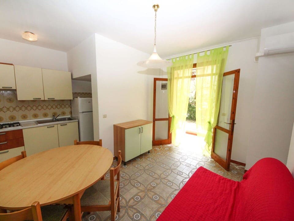 Property, Furniture, Table, Wood, Cabinetry, Lighting, Building, Comfort, Flooring, Architecture