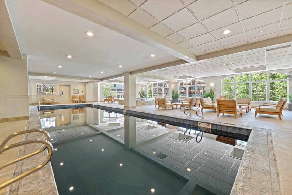 st-james-amenities-2898_52166192386_o