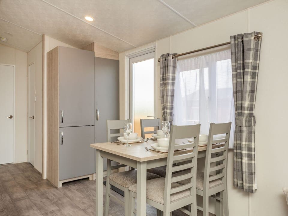 Dining Area | Burray - Harrow Lodges John O&rsquo;Groats, Mey, near Thurso