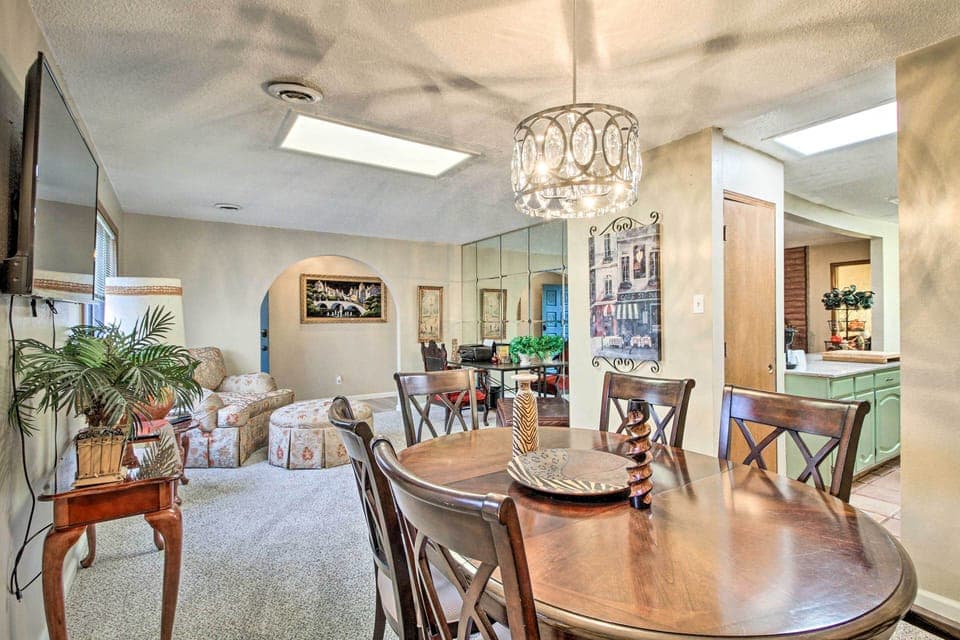 Dining Area | Dishware & Flatware