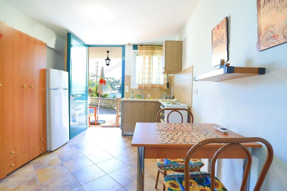 Functional Studio %26amp%3B  entrance