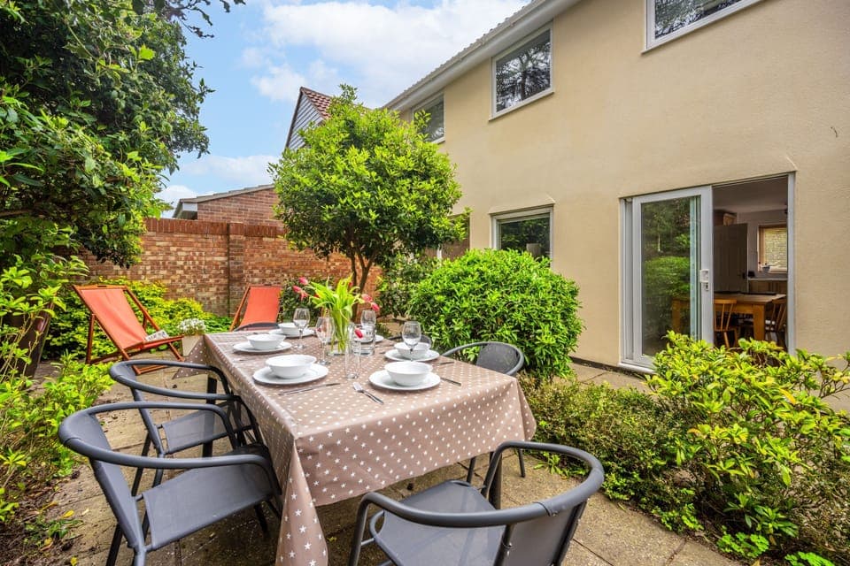 The Pines, Aldeburgh: A tranquil seaside escape