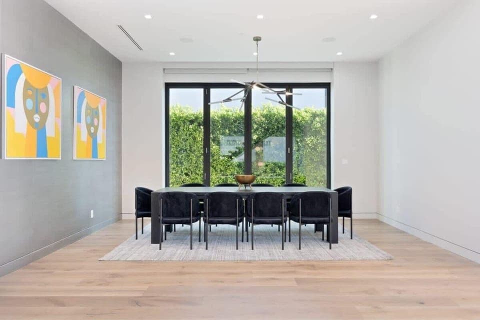 Open and elegant dining room with modern art