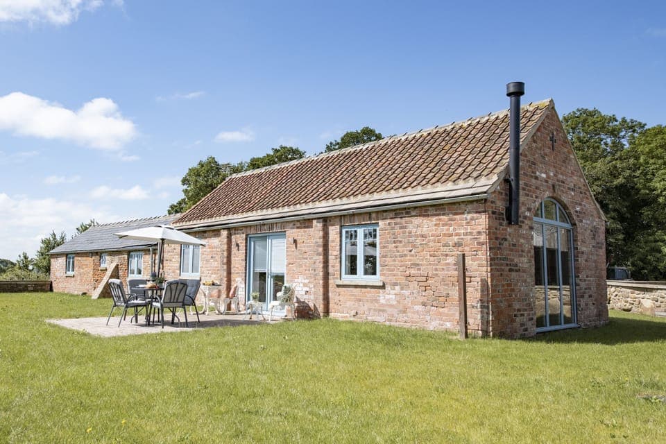 Lalo, near Thirsk: Within close proximity to the popular market towns of Thirsk, Bedale and Ripon