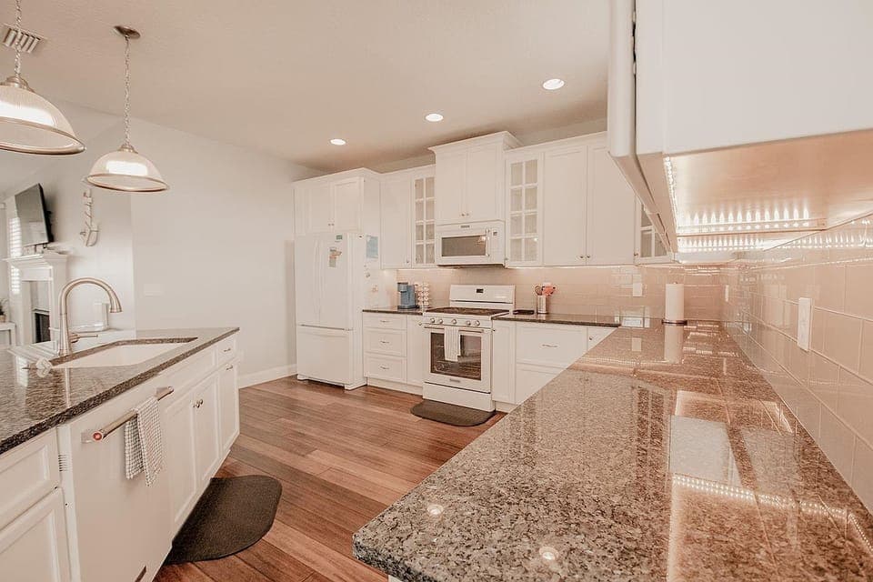 Kitchen (1)