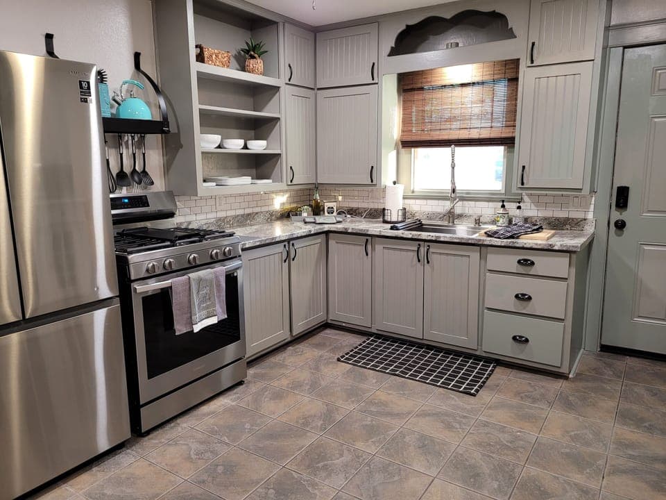 Fully stocked kitchen