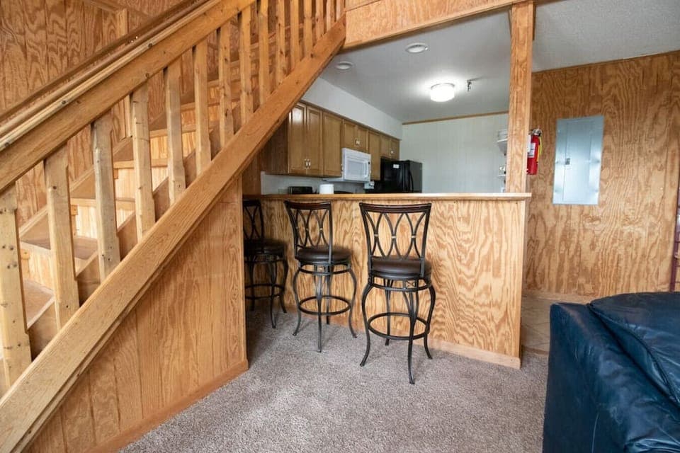 bar