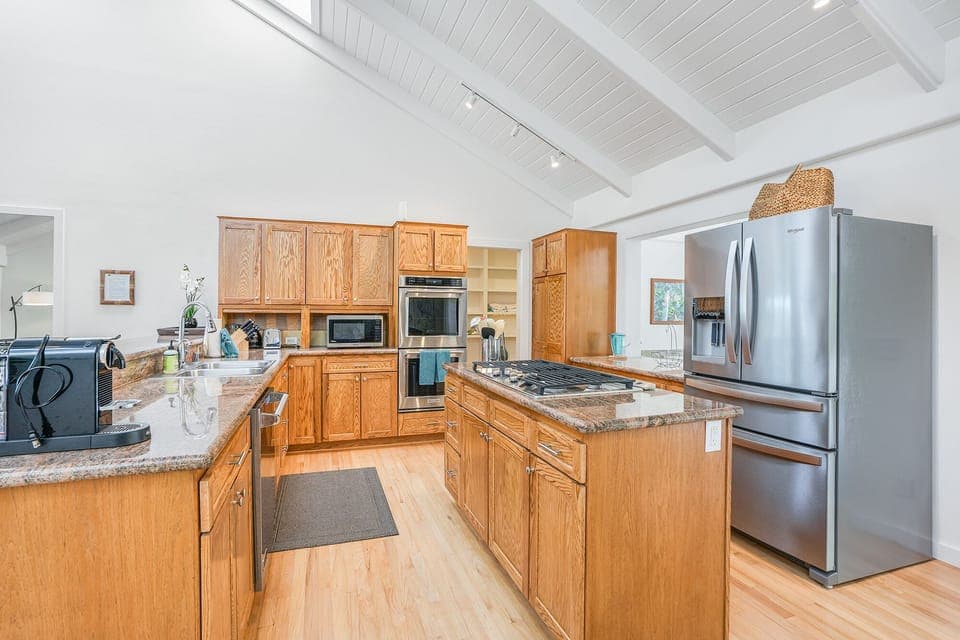 Fully Stocked Chef's Kitchen with gas stove.