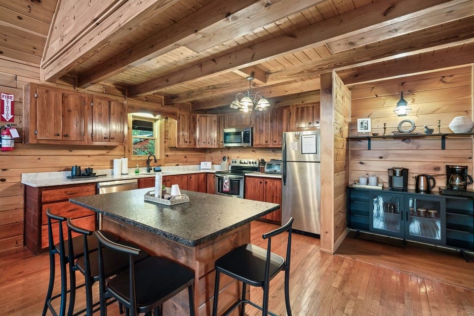 An ideal space to cook, relax, and enjoy quality time together.