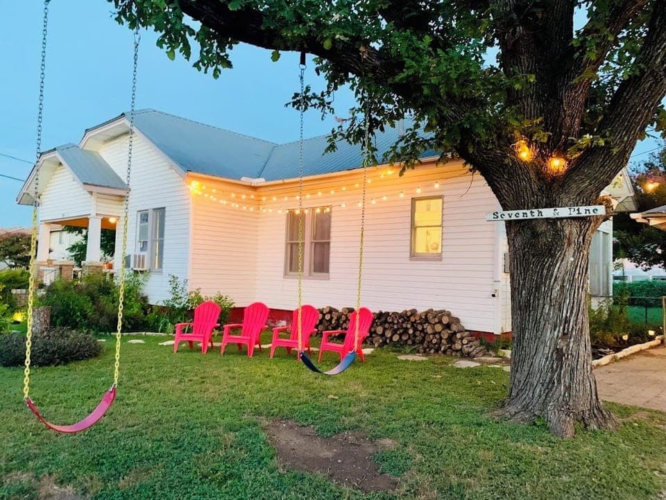 Welcome to Seventh & Pine - your Old Town getaway filled with charm and history.