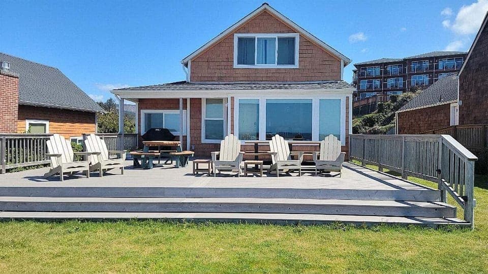 Exterior View of Sandpiper 1388