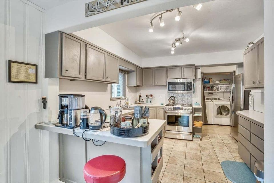 Kitchen at Sandy Owl