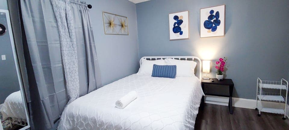 Queen Comfortable Bed