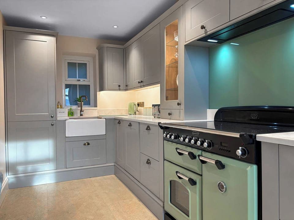 Kitchen | 23 Sykes Head Cottage - Sykes Cottages, Oakworth