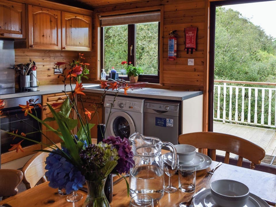Dining Area | Catkin Lodge - Lunga Estate Lodges, Craobh Haven