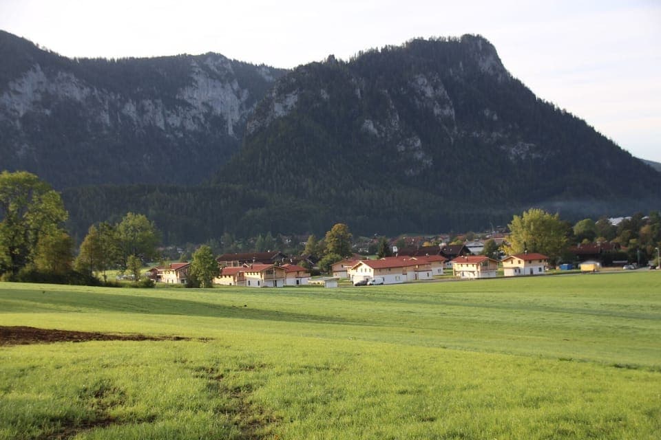 Immediate Surroundings [summer] (<1 km)