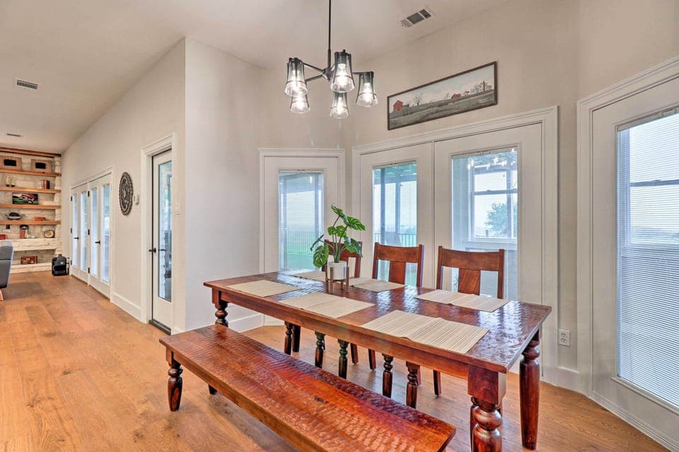 Dining Area | 1st Floor