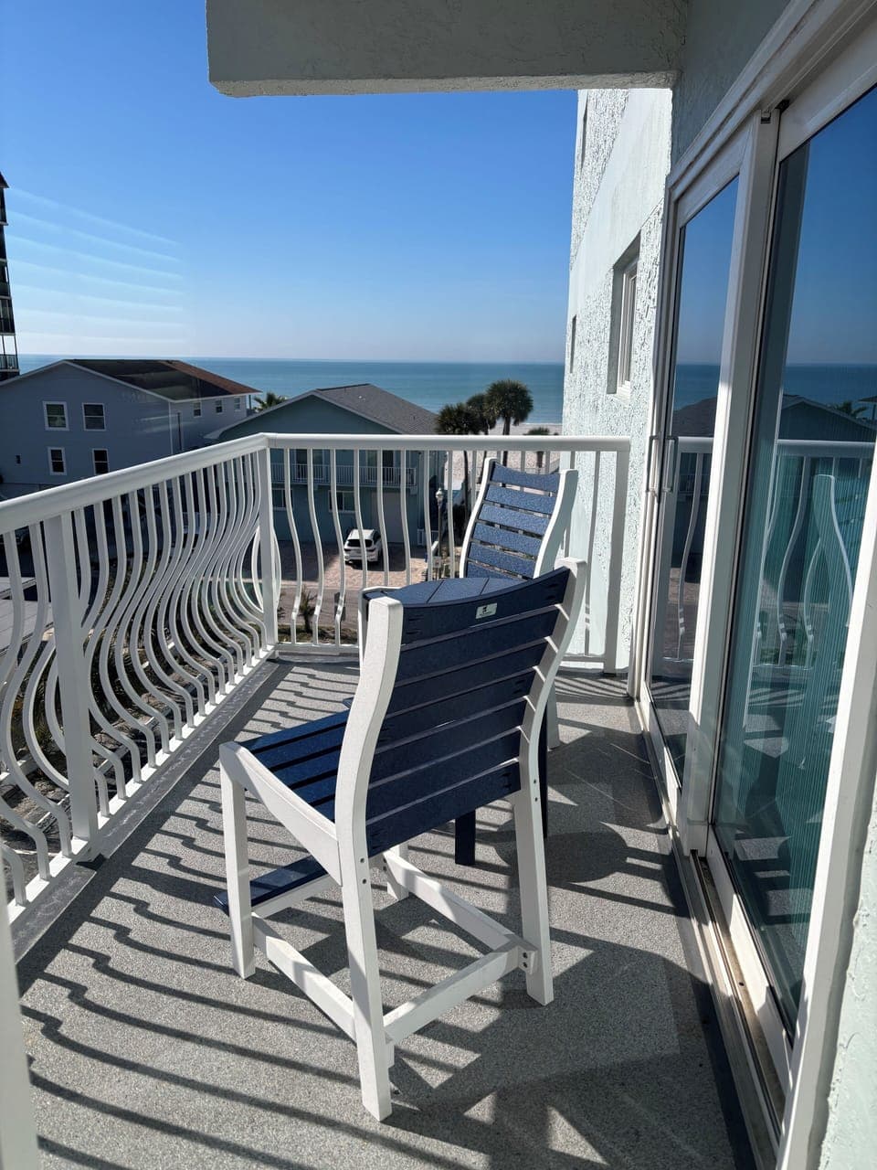 1st floor balcony