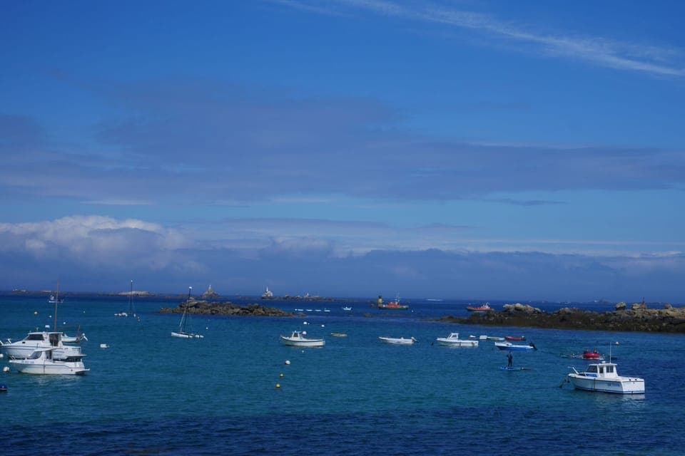 Surroundings [summer] (1-5 km)