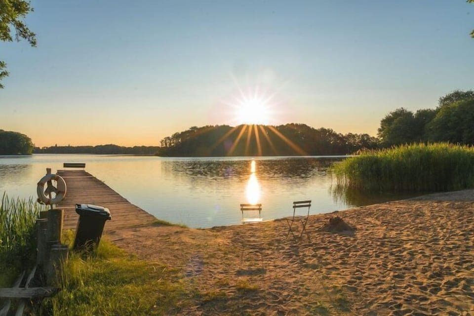 Immediate Surroundings [summer] (<1 km)