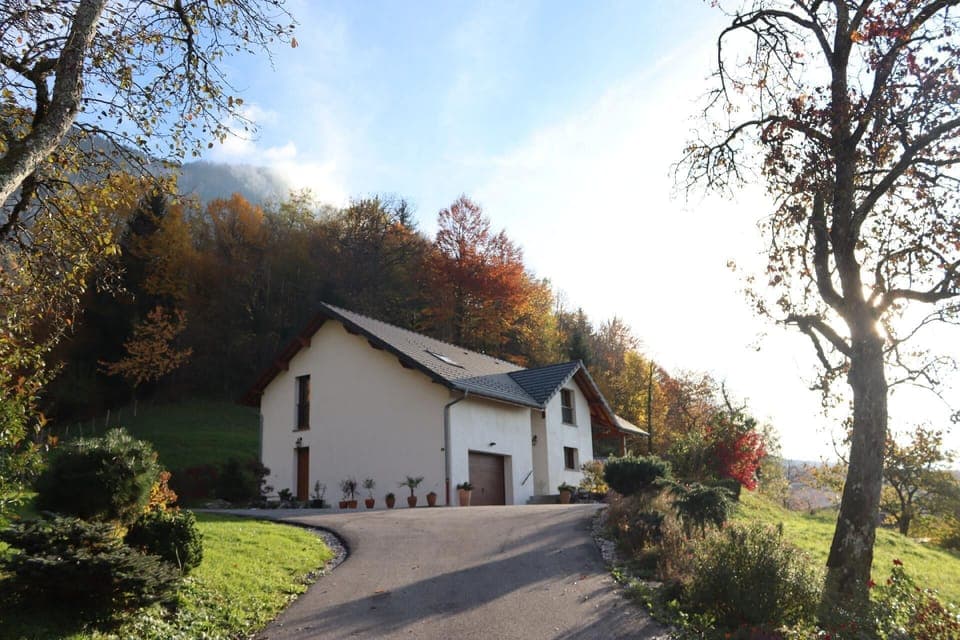 Area that directly surrounds the property